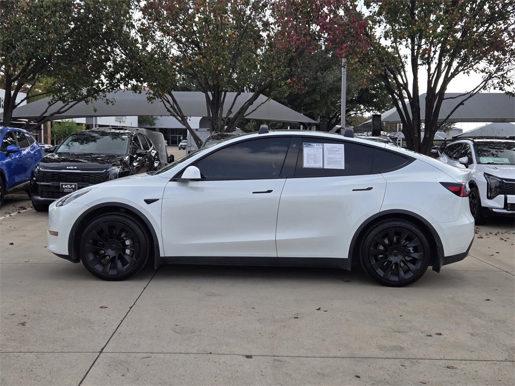 Used 2021 Tesla Model Y 2WD image 12