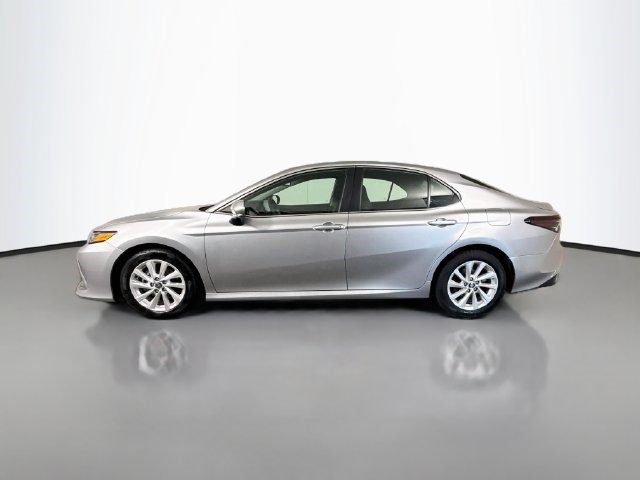 Used 2024 Toyota Camry LE w/ Convenience Package FWD image 6