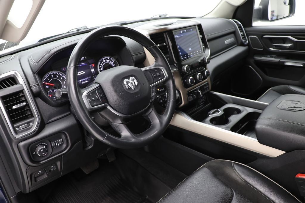 Used 2022 RAM 1500 Laramie AWD/4WD image 19