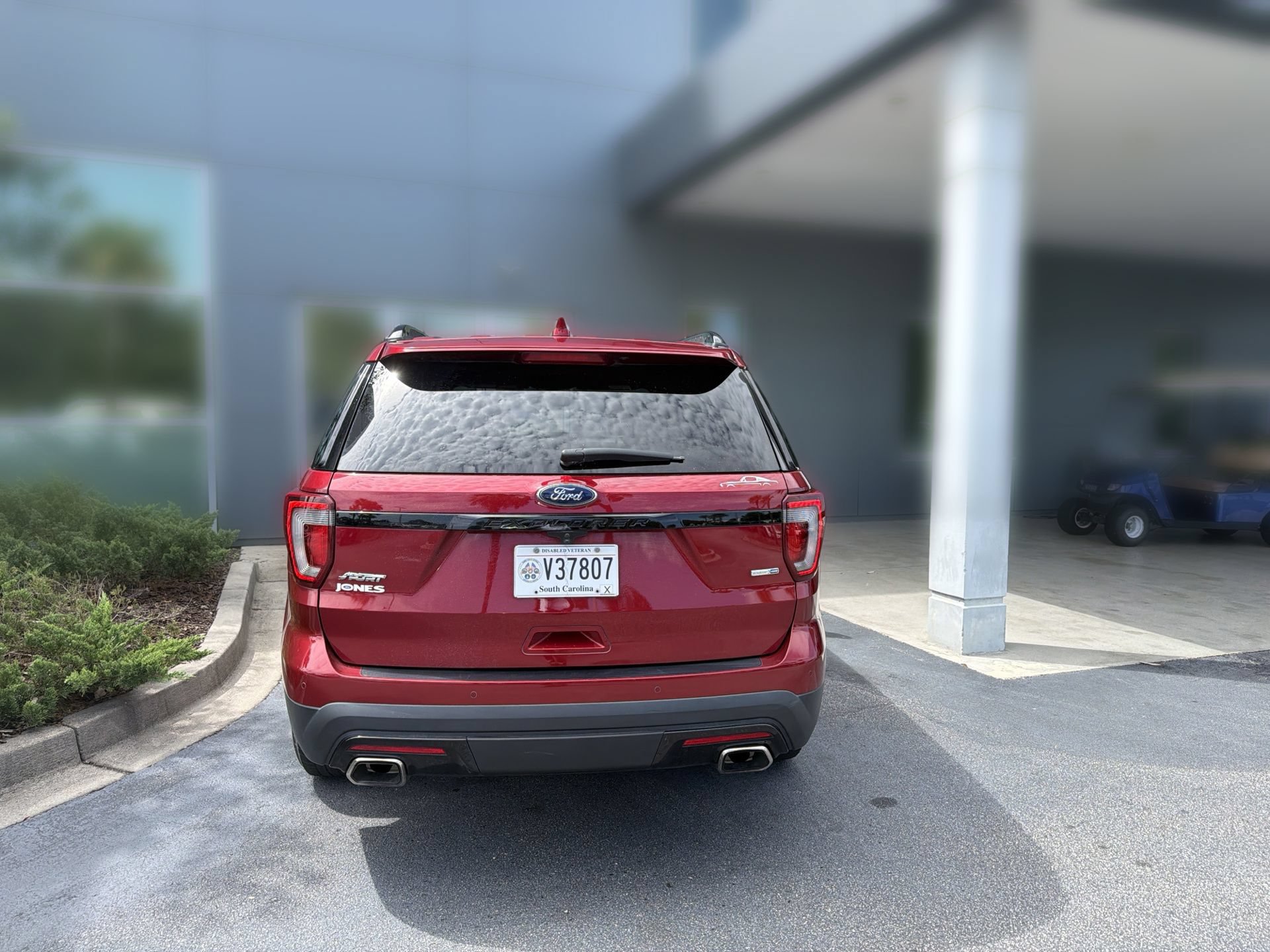 Used 2017 Ford Explorer Sport w/ Equipment Group 401A AWD/4WD image 4