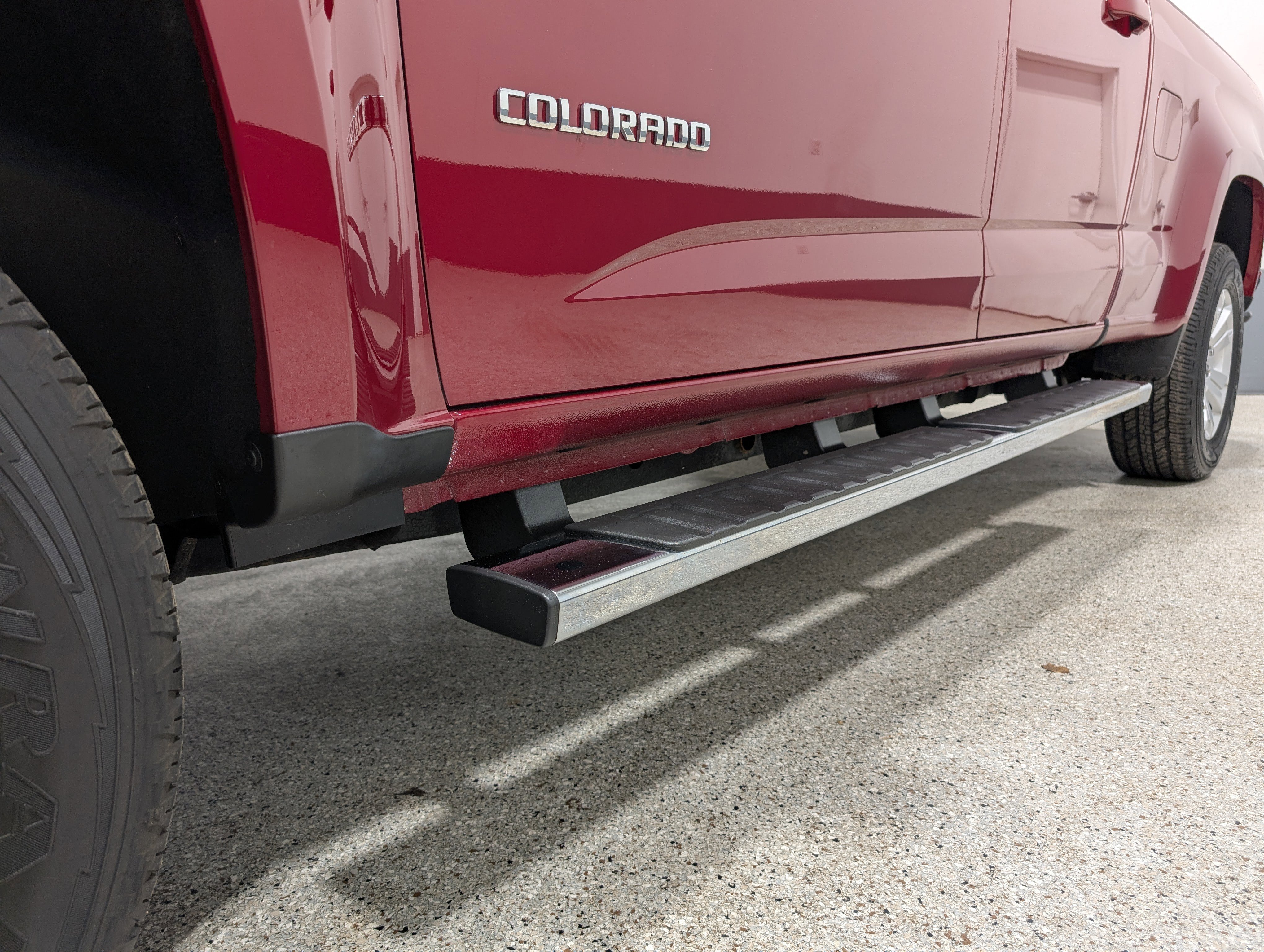 Used 2019 Chevrolet Colorado LT w/ Safety Package image 9