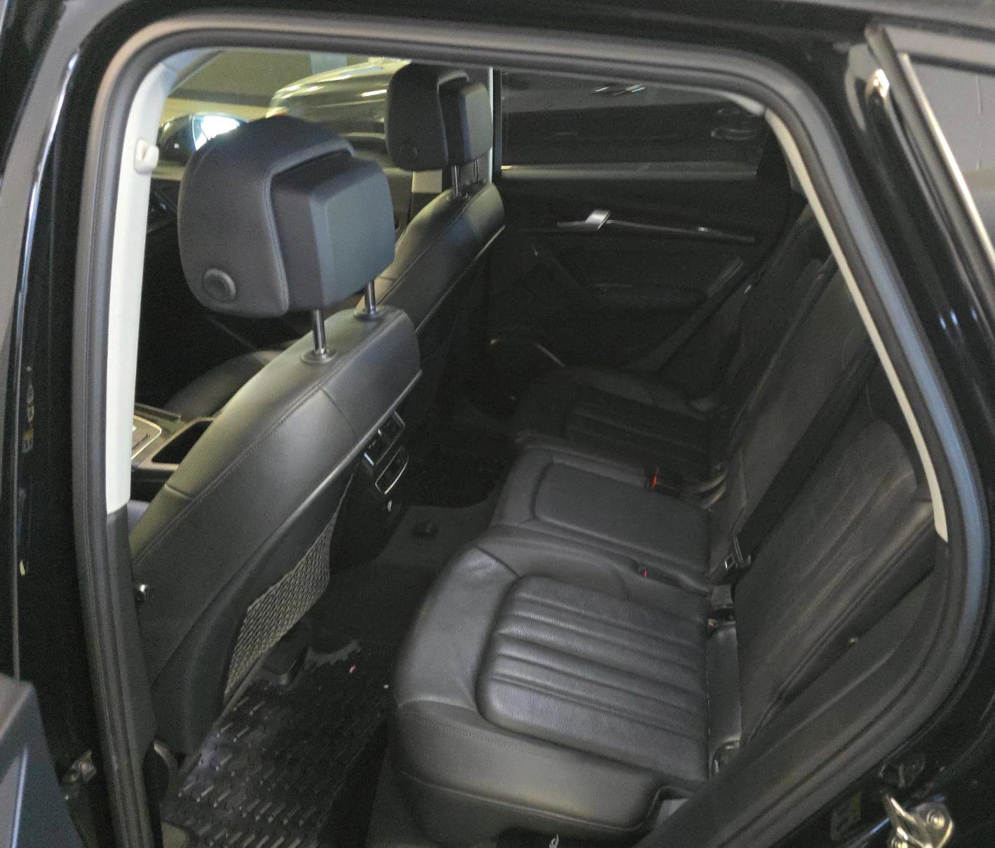 Used 2018 Audi Q5 2.0T Premium w/ Convenience Package image 7