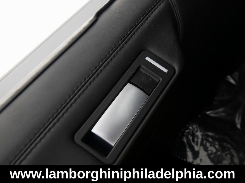 Used 2016 Lamborghini Aventador LP 700-4 AWD/4WD image 17