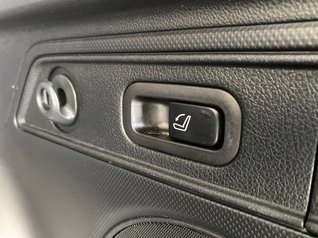 Certified 2023 Subaru Forester Limited AWD/4WD image 9