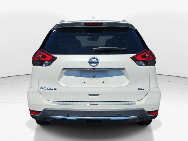 Used 2020 Nissan Rogue SL w/ Premium Package FWD image 4