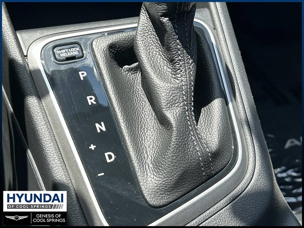 Used 2022 Hyundai Accent SE FWD image 24