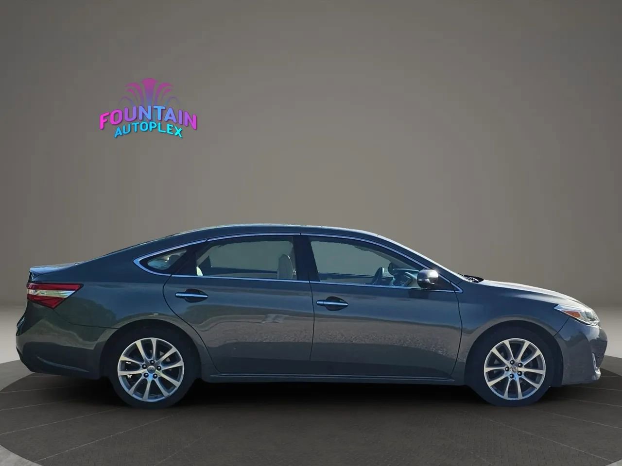 Used 2014 Toyota Avalon Limited FWD image 6