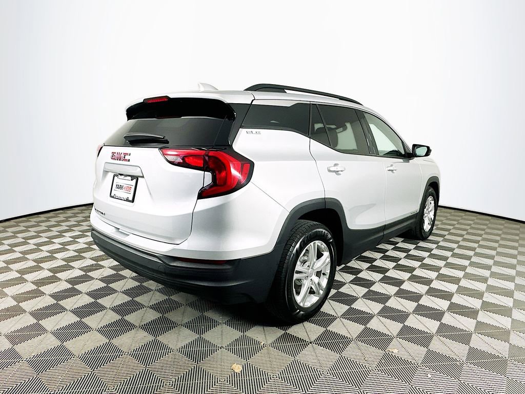 Used 2020 GMC Terrain SLE w/ Driver Convenience Package image 10