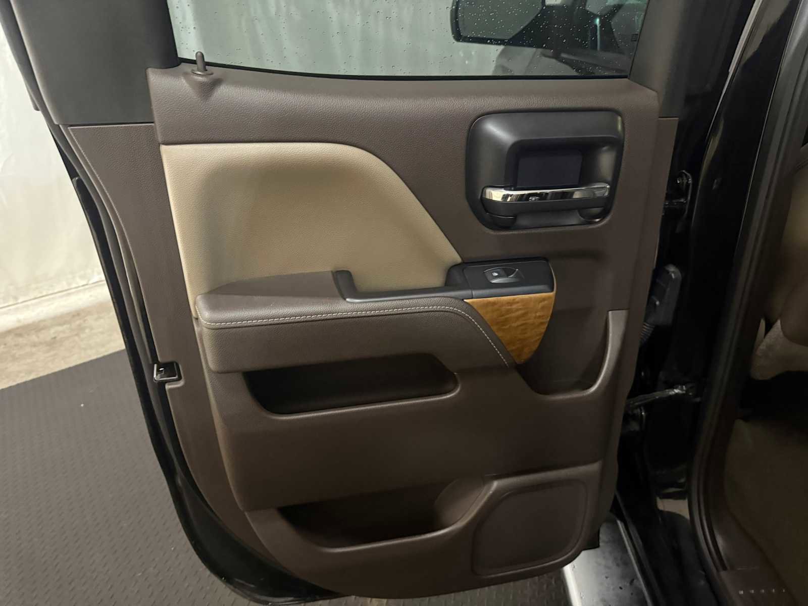 Used 2014 Chevrolet Silverado 1500 LTZ w/ LTZ Plus Package image 24