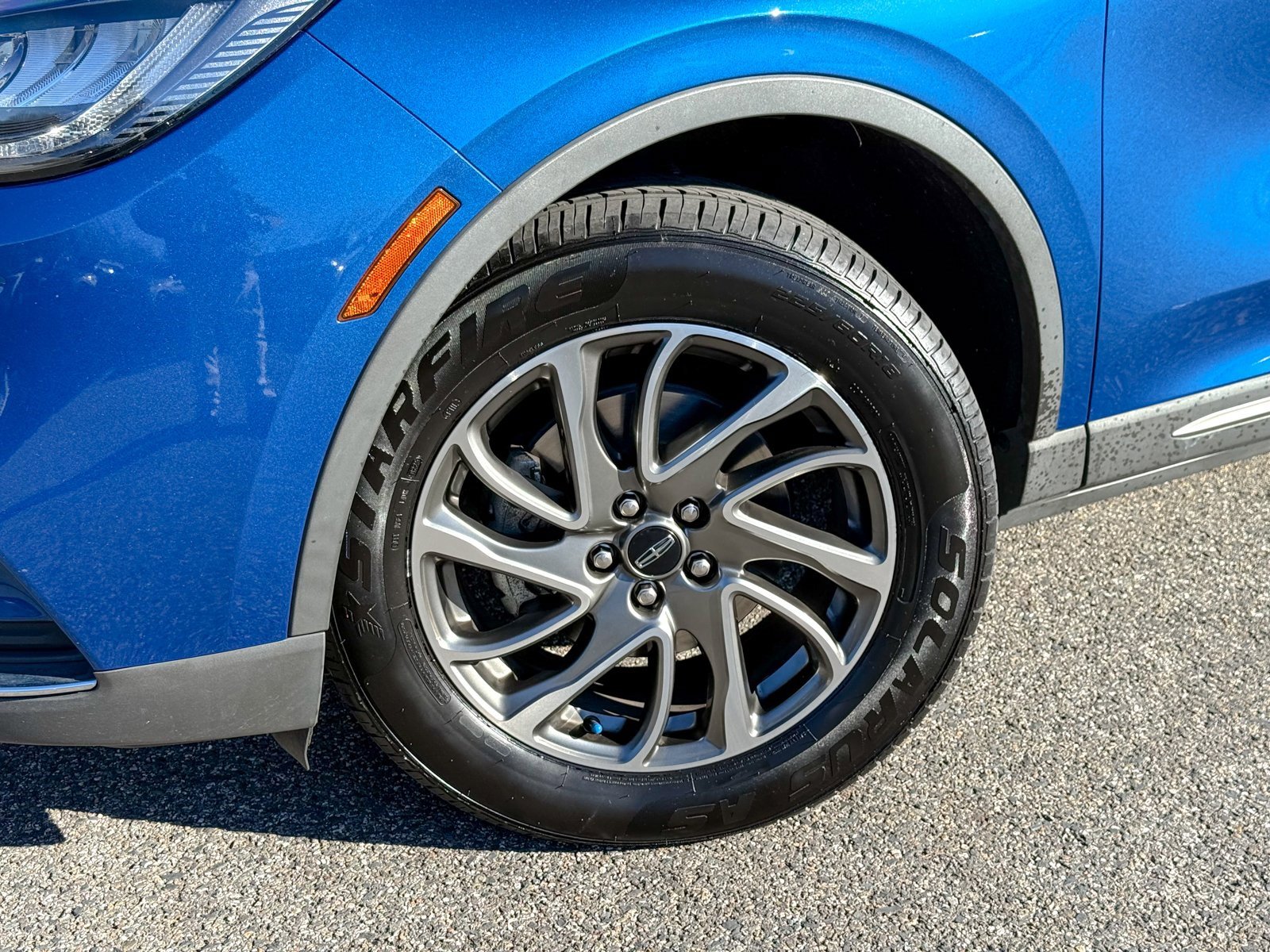 Used 2021 Lincoln Corsair AWD w/ Equipment Group 101A image 10