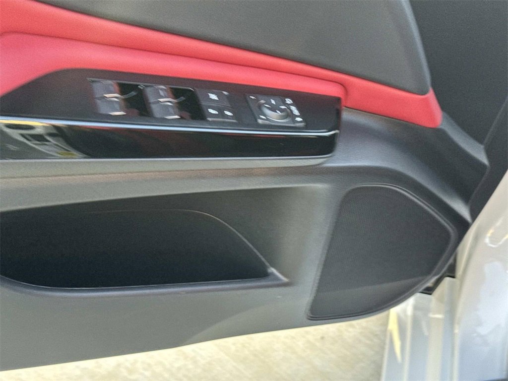 Used 2024 Lexus ES 300h F Sport image 19