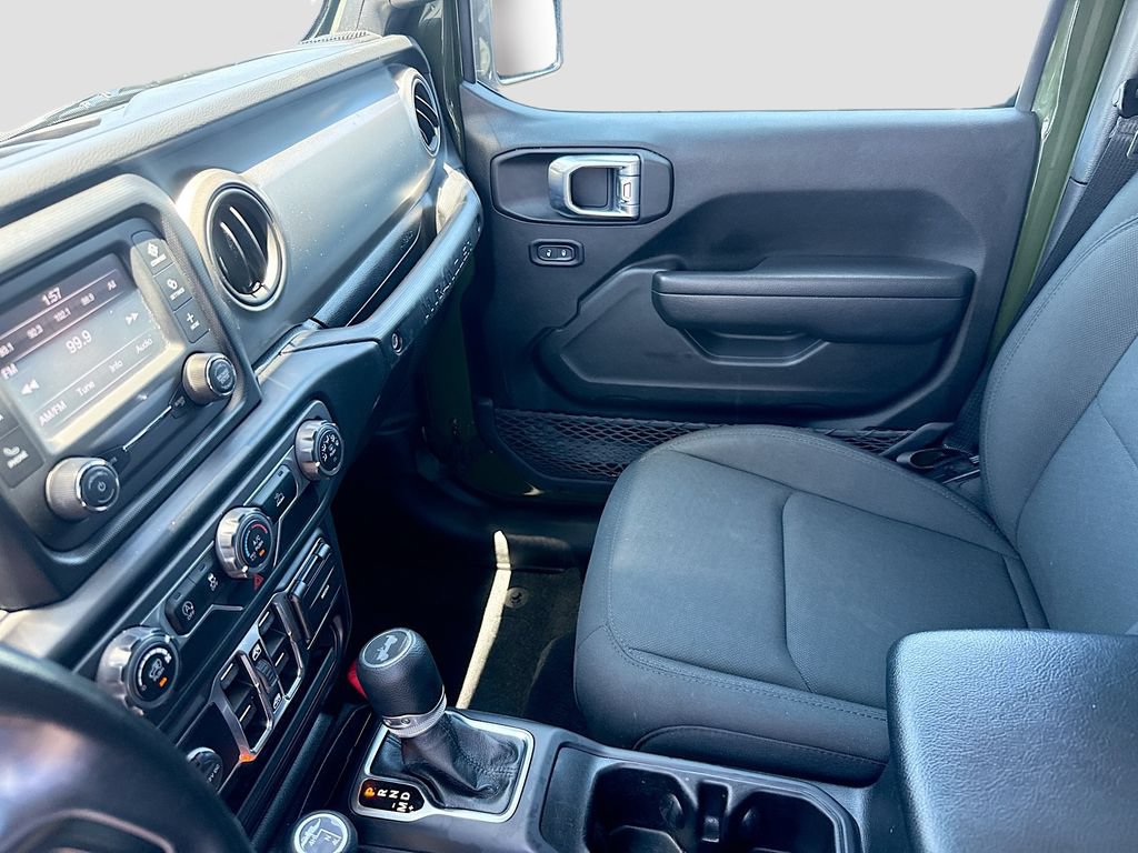 Used 2021 Jeep Wrangler Unlimited Sport AWD/4WD image 26