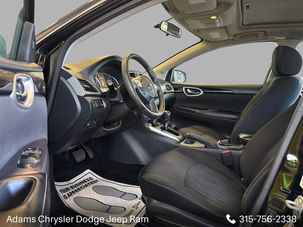 Used 2019 Nissan Sentra SV w/ Special Edition Package FWD image 14