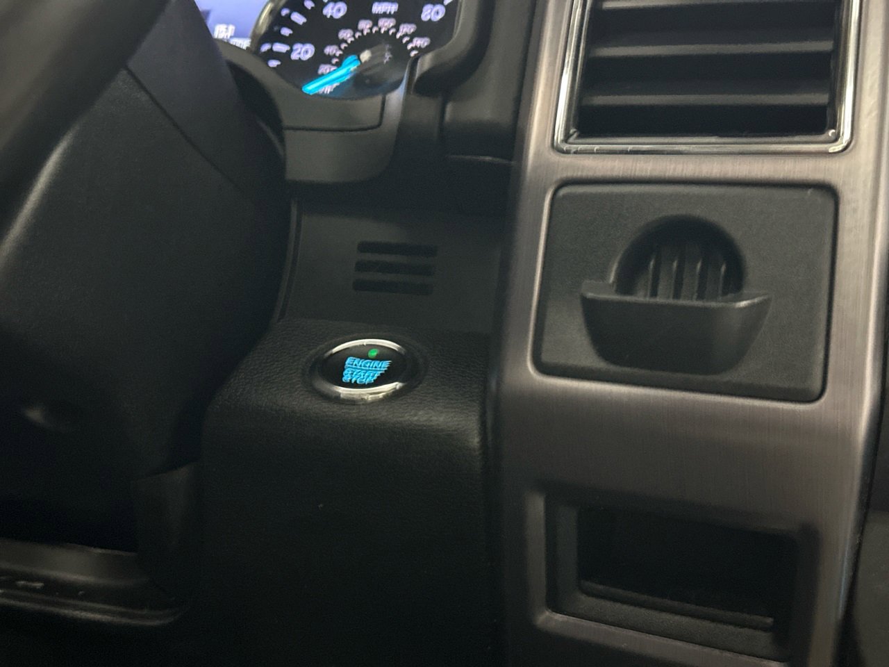 Used 2020 Ford Expedition Platinum image 34