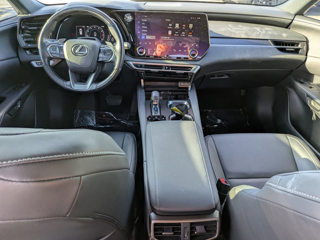 Used 2024 Lexus RX 350 Premium w/ Convenience Package FWD image 10