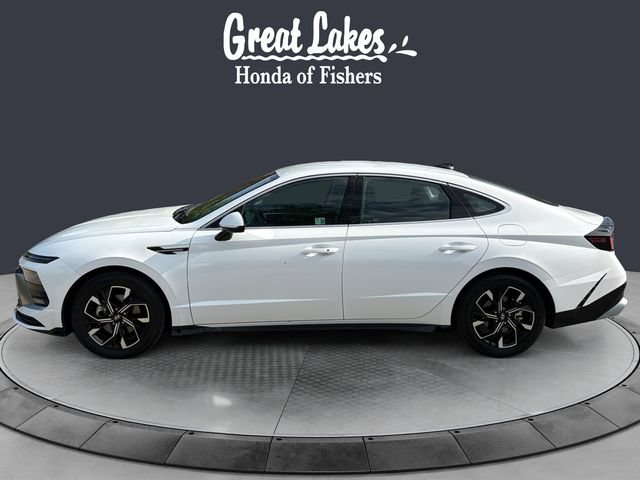 Used 2024 Hyundai Sonata SEL FWD image 2