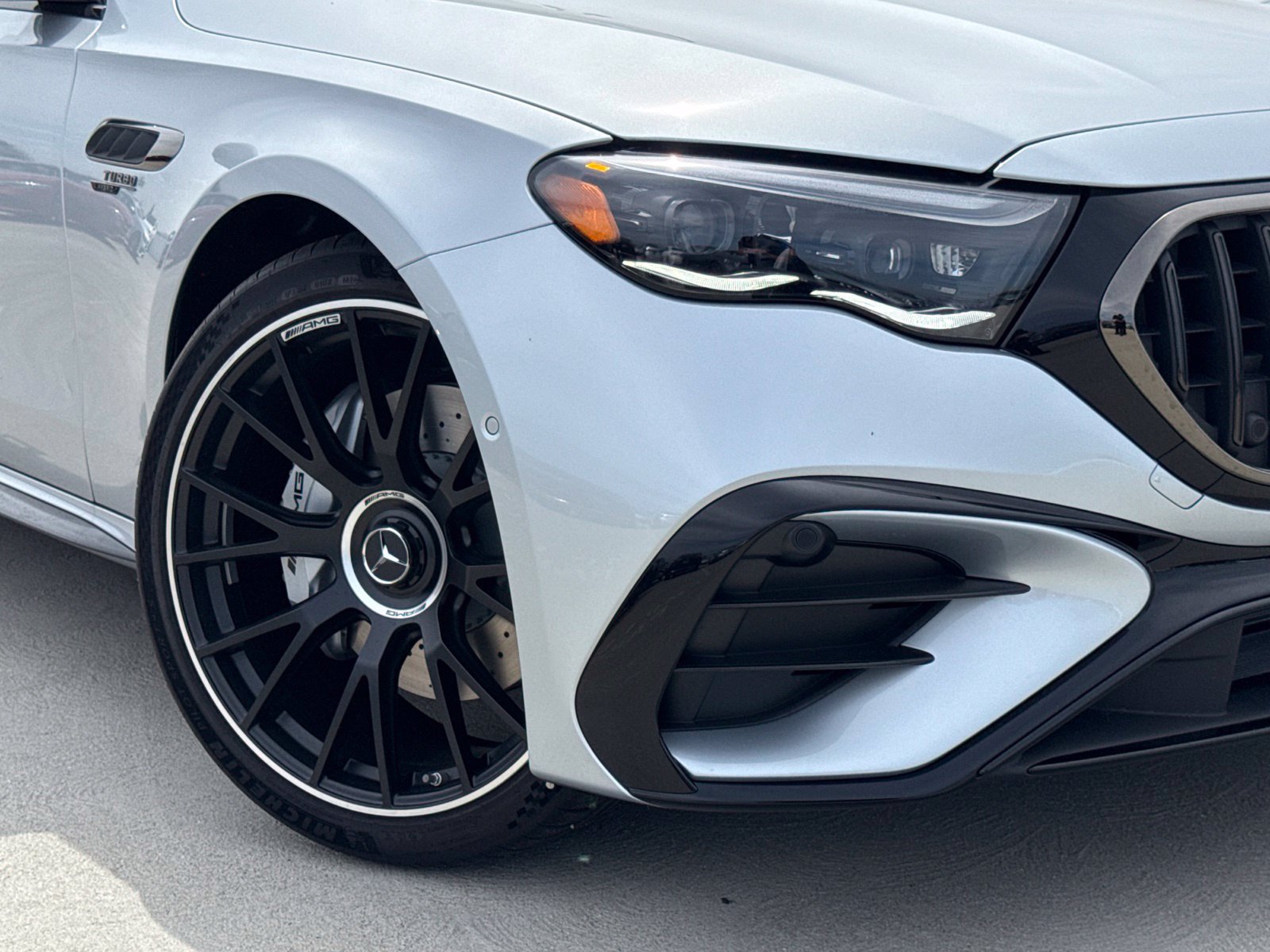 New 2026 Mercedes-Benz E 53 AMG e 4MATIC Wagon image 4