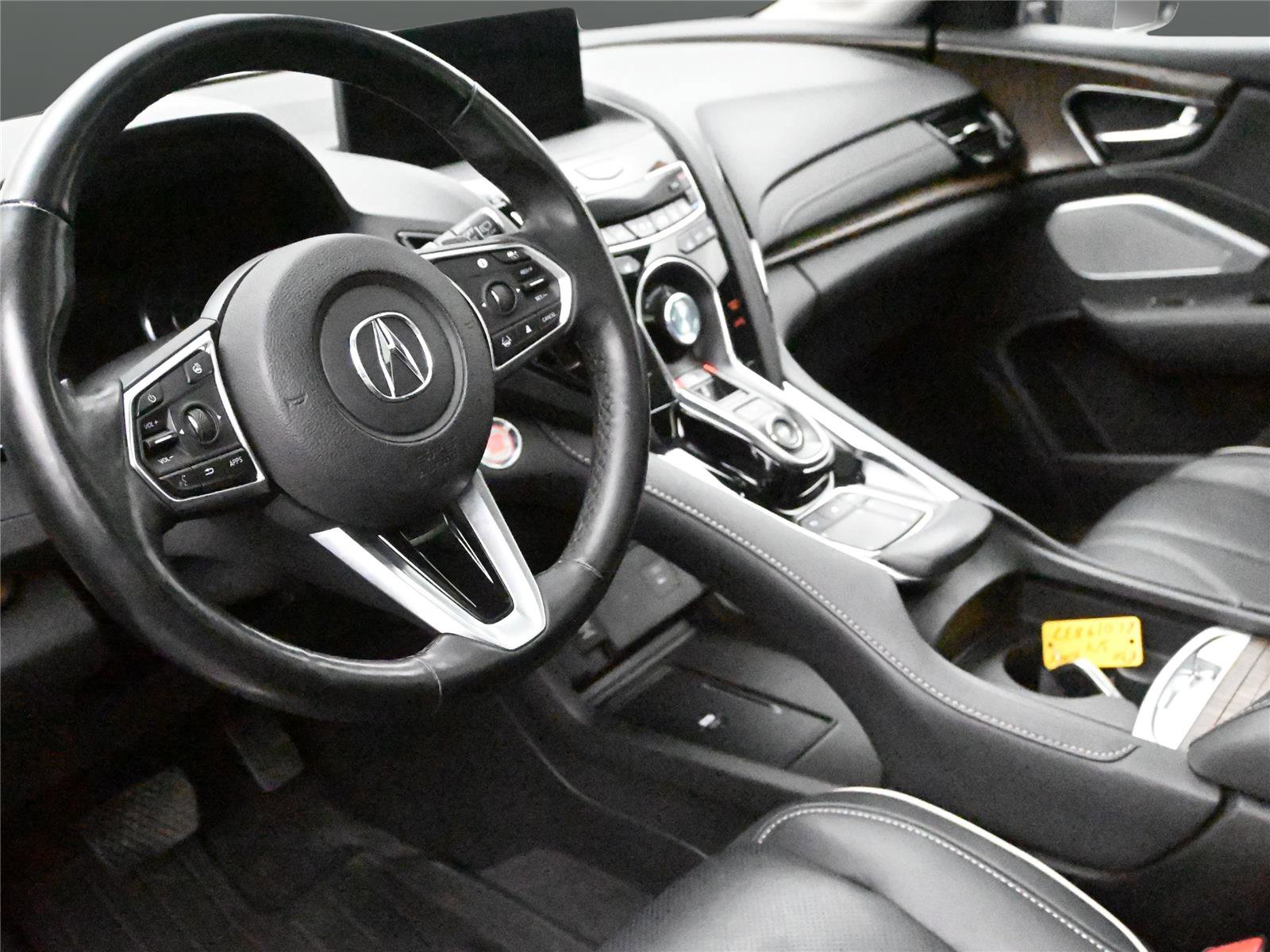 Certified 2024 Acura RDX SH-AWD w/ Advance Package image 2