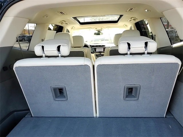 Certified 2023 Cadillac XT6 Premium Luxury image 6