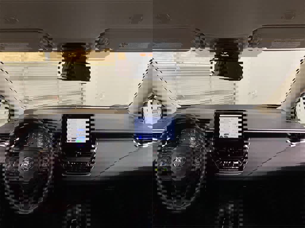 Used 2024 Toyota Corolla LE image 14