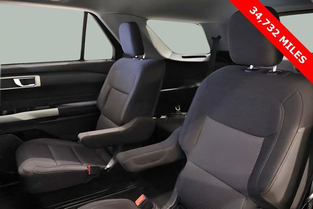 Used 2023 Ford Explorer XLT image 12