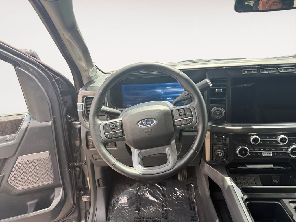Used 2024 Ford F250 Lariat w/ Lariat Ultimate Package AWD/4WD image 12