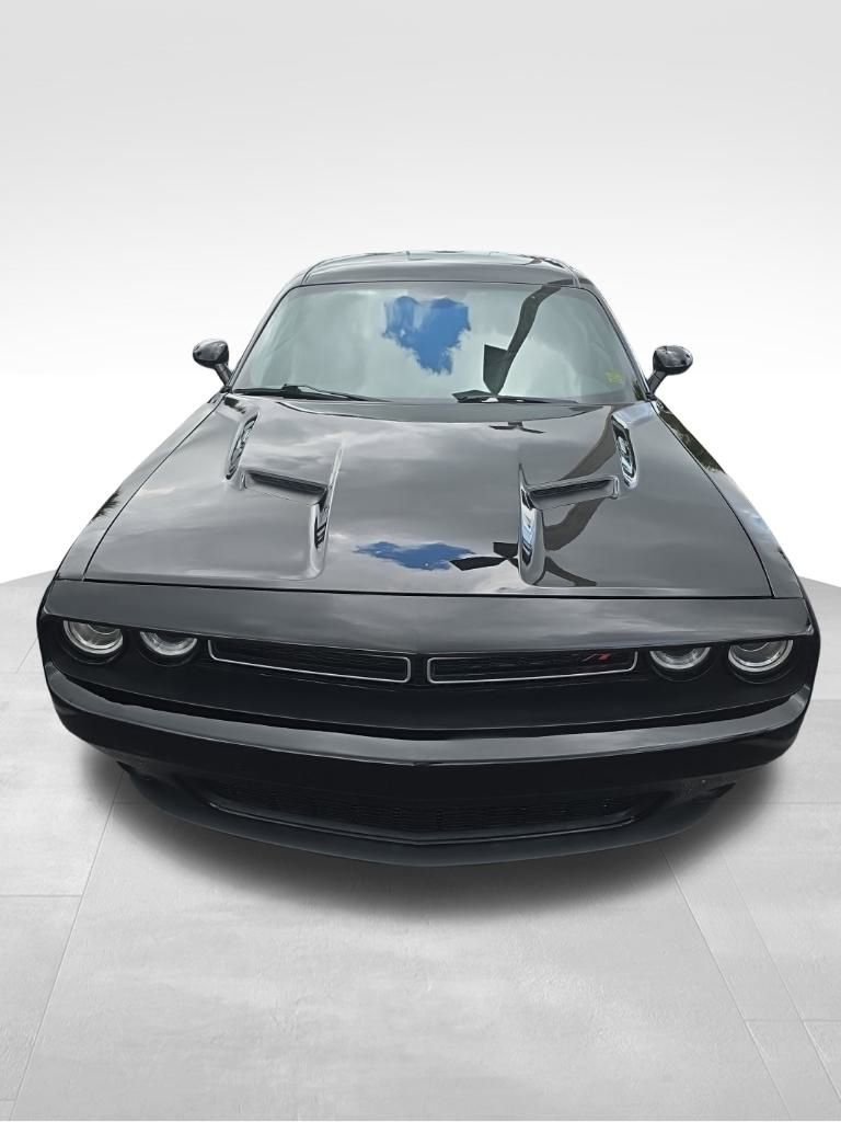 Certified 2015 Dodge Challenger R/T Plus image 19