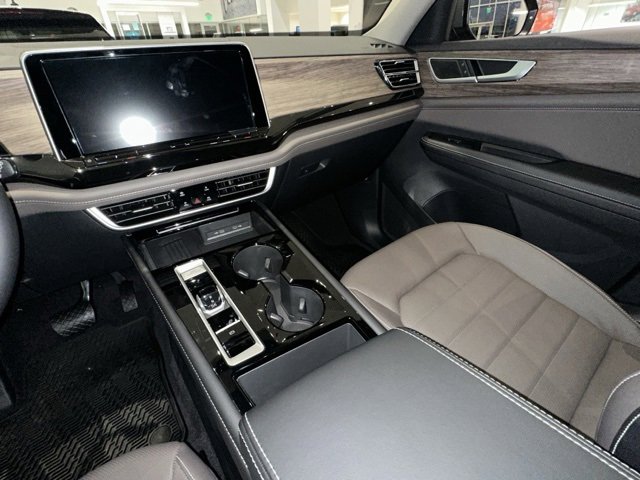 New 2026 Volkswagen Atlas SEL image 38