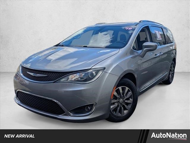 Used 2019 Chrysler Pacifica Touring-L Plus