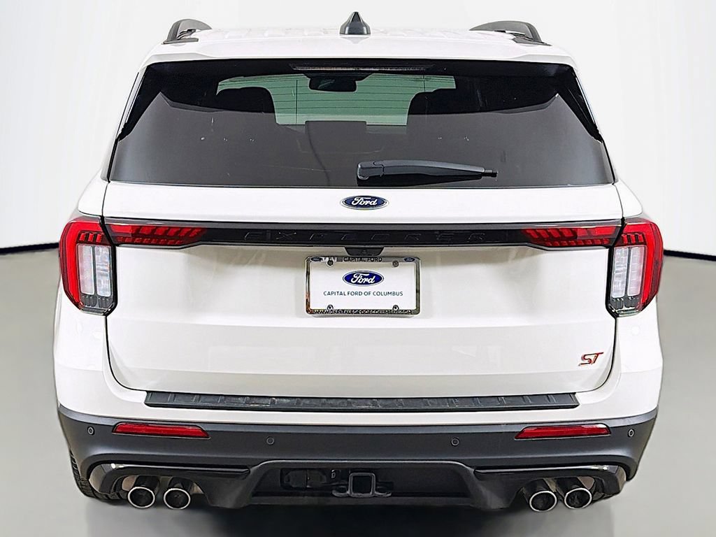 Used 2025 Ford Explorer ST AWD/4WD image 18