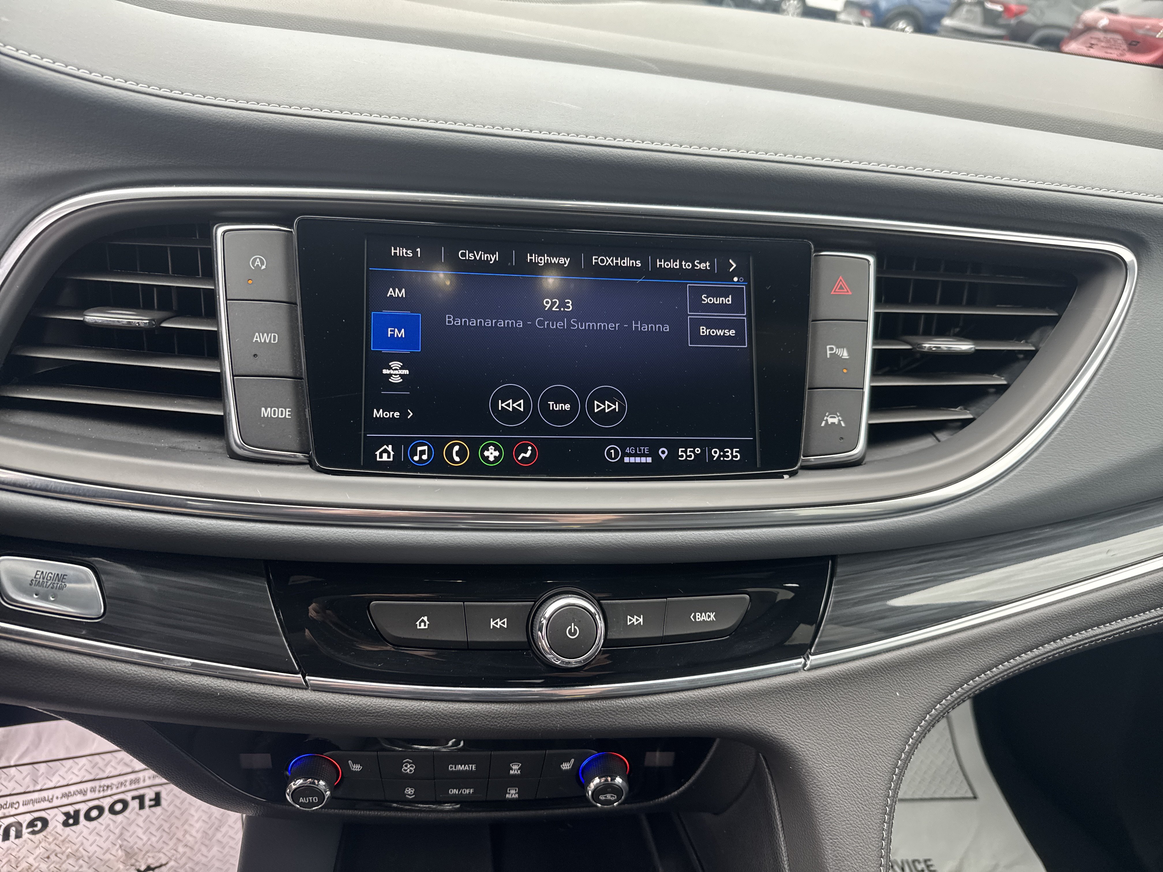 Used 2024 Buick Enclave Essence w/ Experience Buick Package AWD/4WD image 24