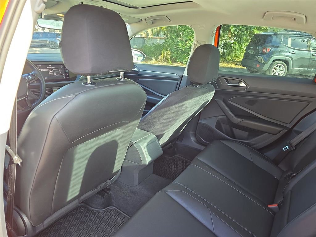 Used 2019 Volkswagen Jetta SEL image 11