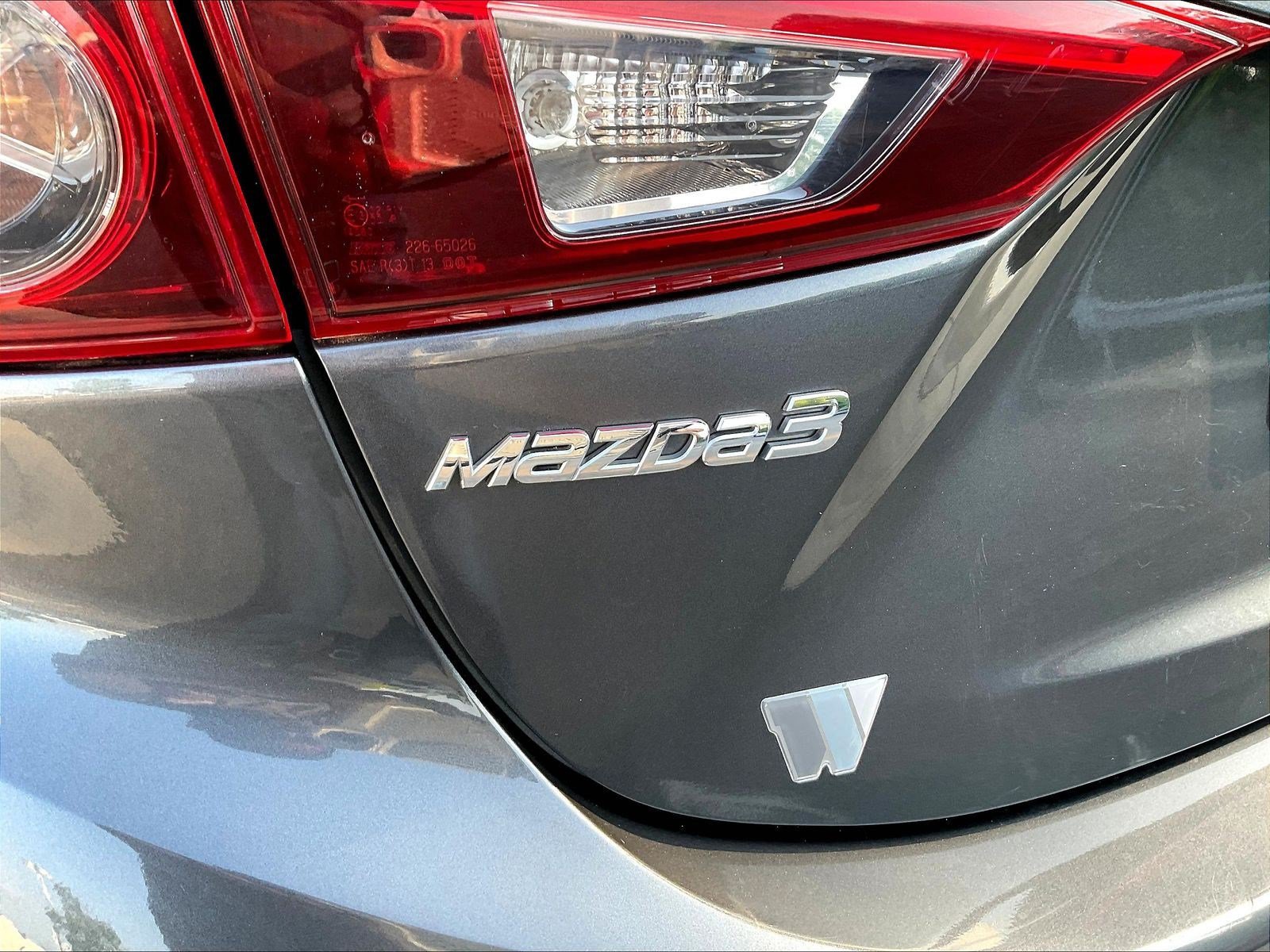 Used 2015 MAZDA MAZDA3 s Grand Touring FWD image 23
