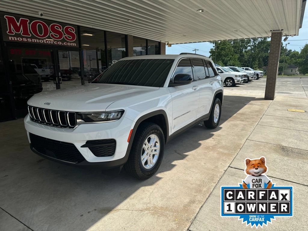 Used 2023 Jeep Grand Cherokee Laredo w/ Luxury Tech Group I