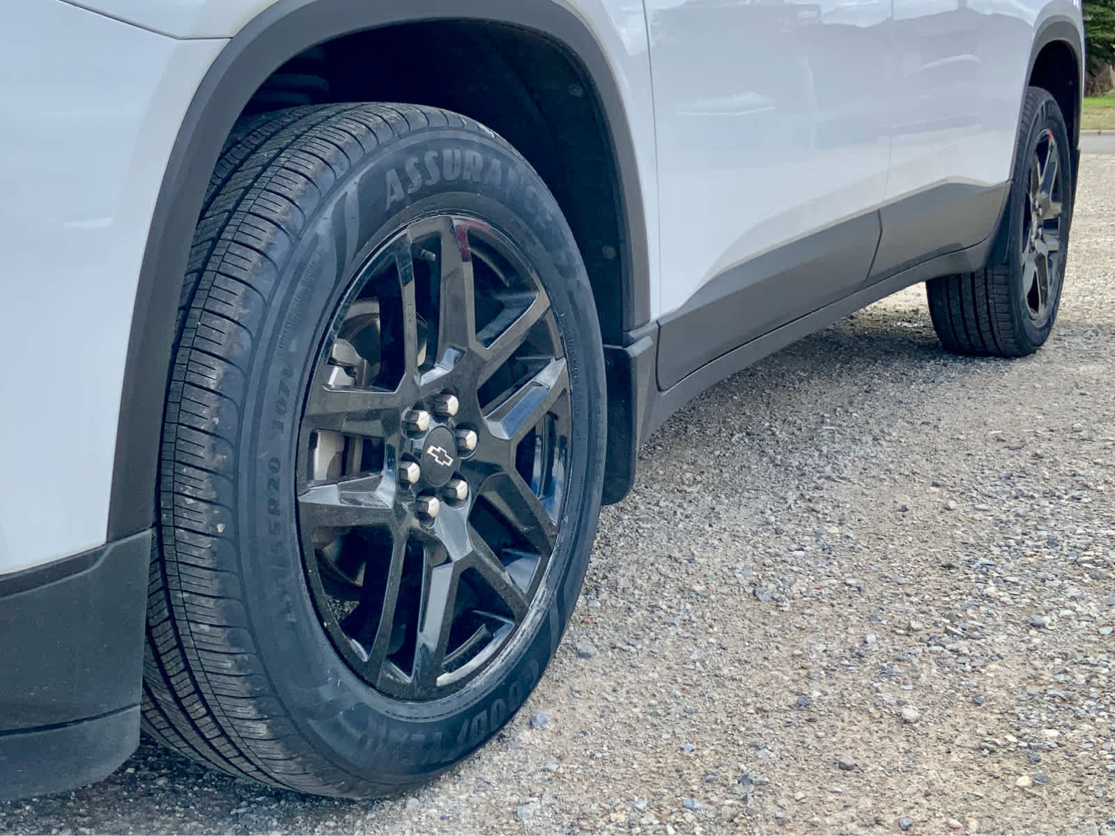 Used 2019 Chevrolet Traverse LS w/ LPO, Blackout Package AWD/4WD image 13
