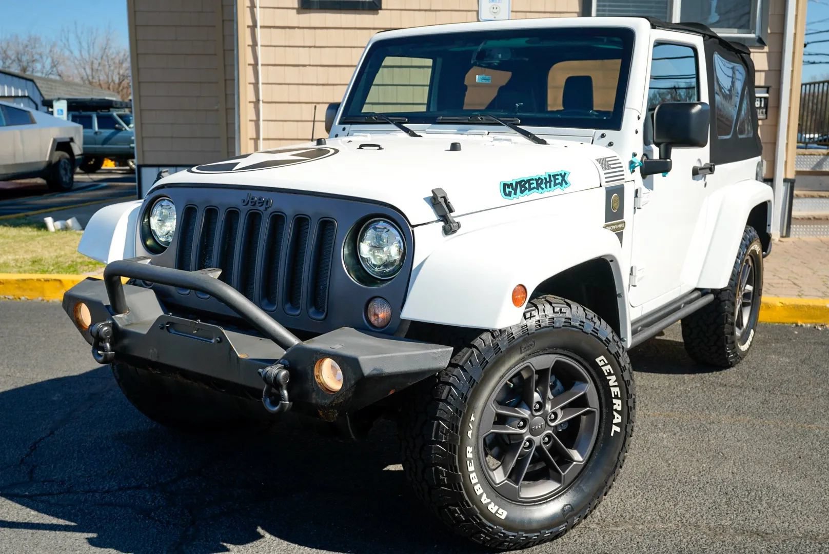 Used 2018 Jeep Wrangler Sport AWD/4WD image 9