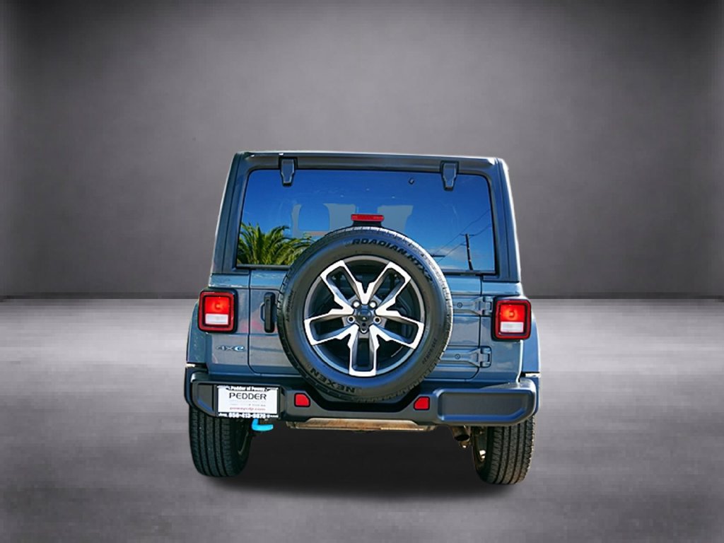 Used 2024 Jeep Wrangler Unlimited AWD/4WD image 6