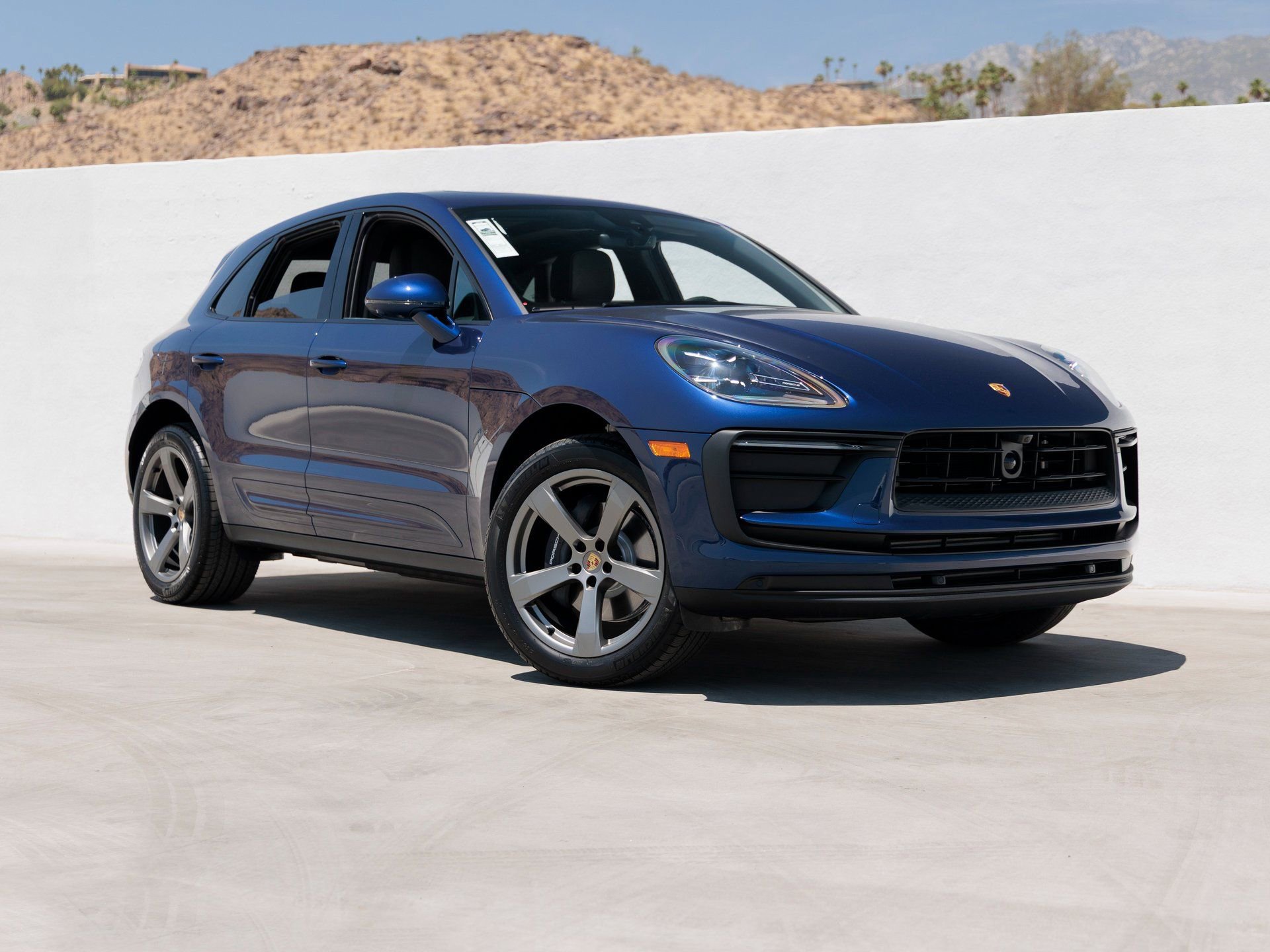 New 2025 Porsche Macan AWD/4WD image 9