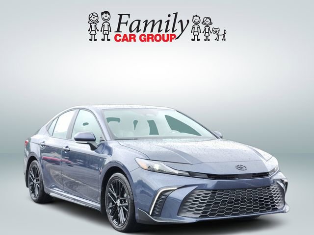 New 2026 Toyota Camry SE image 2