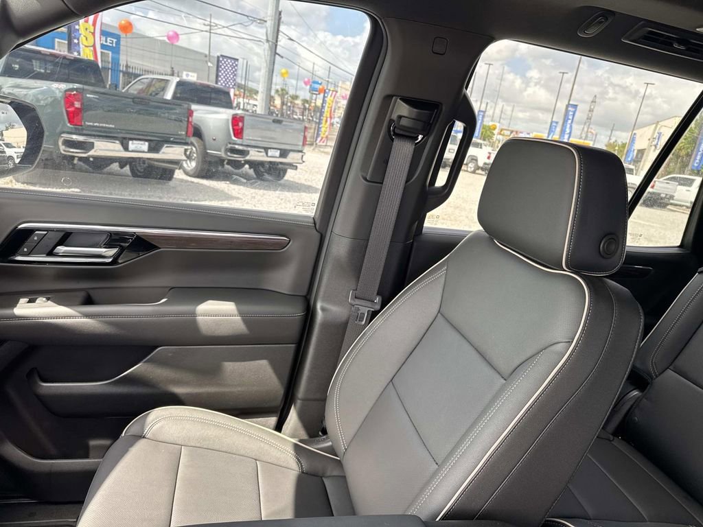 New 2026 Chevrolet Tahoe Premier w/ Sun And Tow Package RWD image 16
