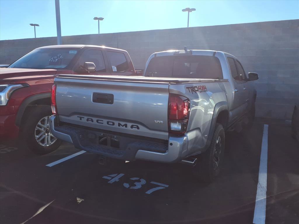 Certified 2019 Toyota Tacoma TRD Off-Road image 3
