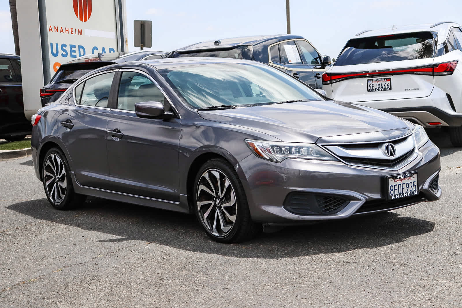 Used 2018 Acura ILX w/ Special Edition Package FWD image 3
