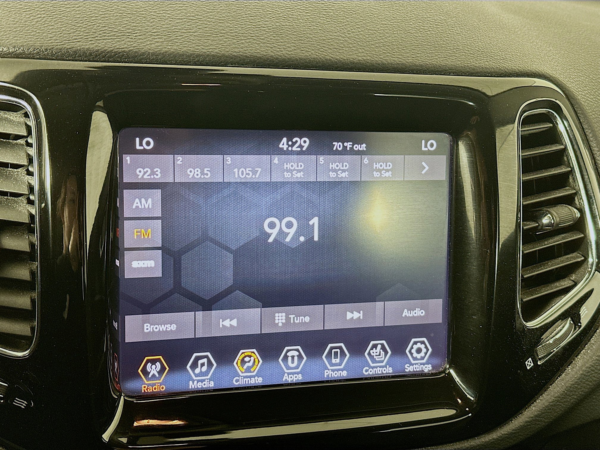 Used 2021 Jeep Compass Limited image 21