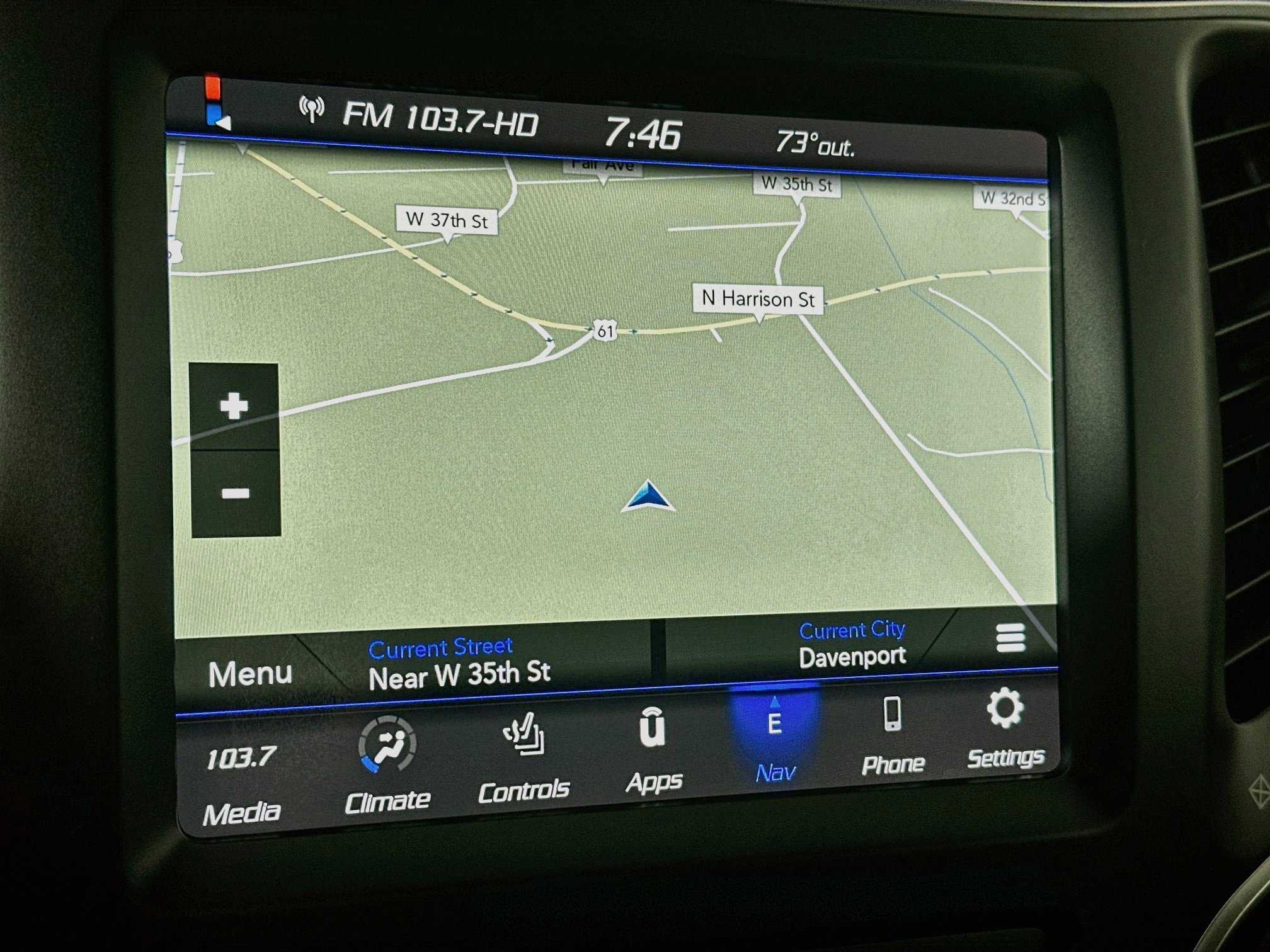 Used 2020 Jeep Cherokee Latitude w/ Quick Order Package 26F North AWD/4WD image 13