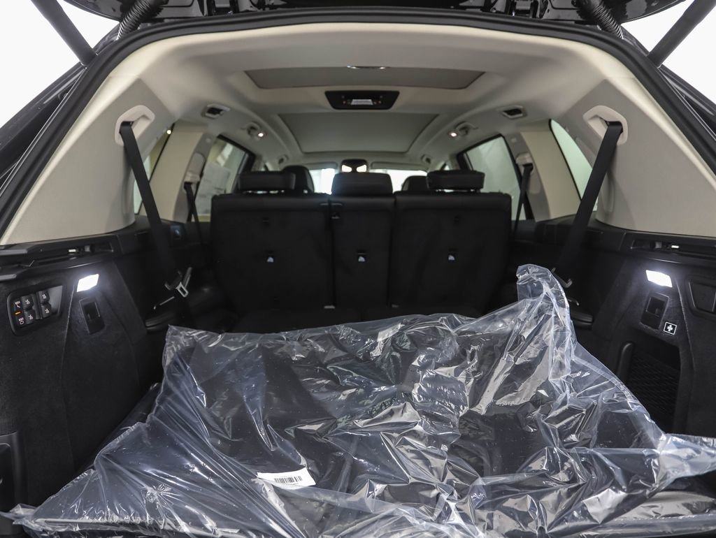 New 2026 BMW X7 xDrive40i image 29