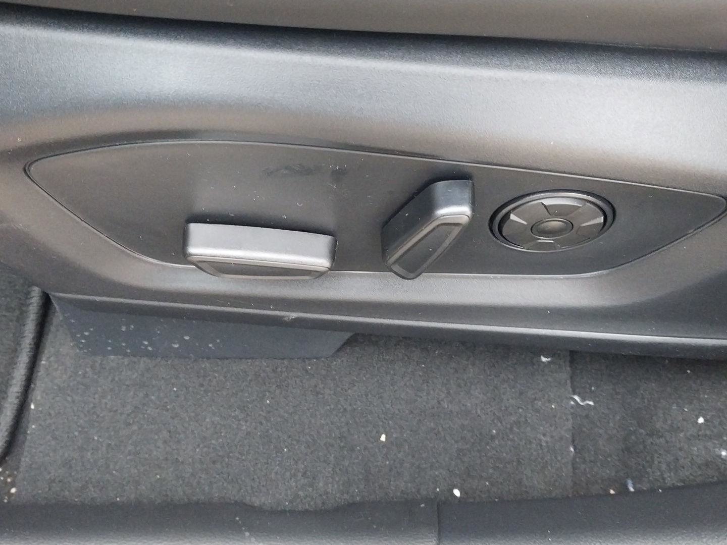 New 2026 Ford Explorer ST w/ Sun And Sound Package image 9