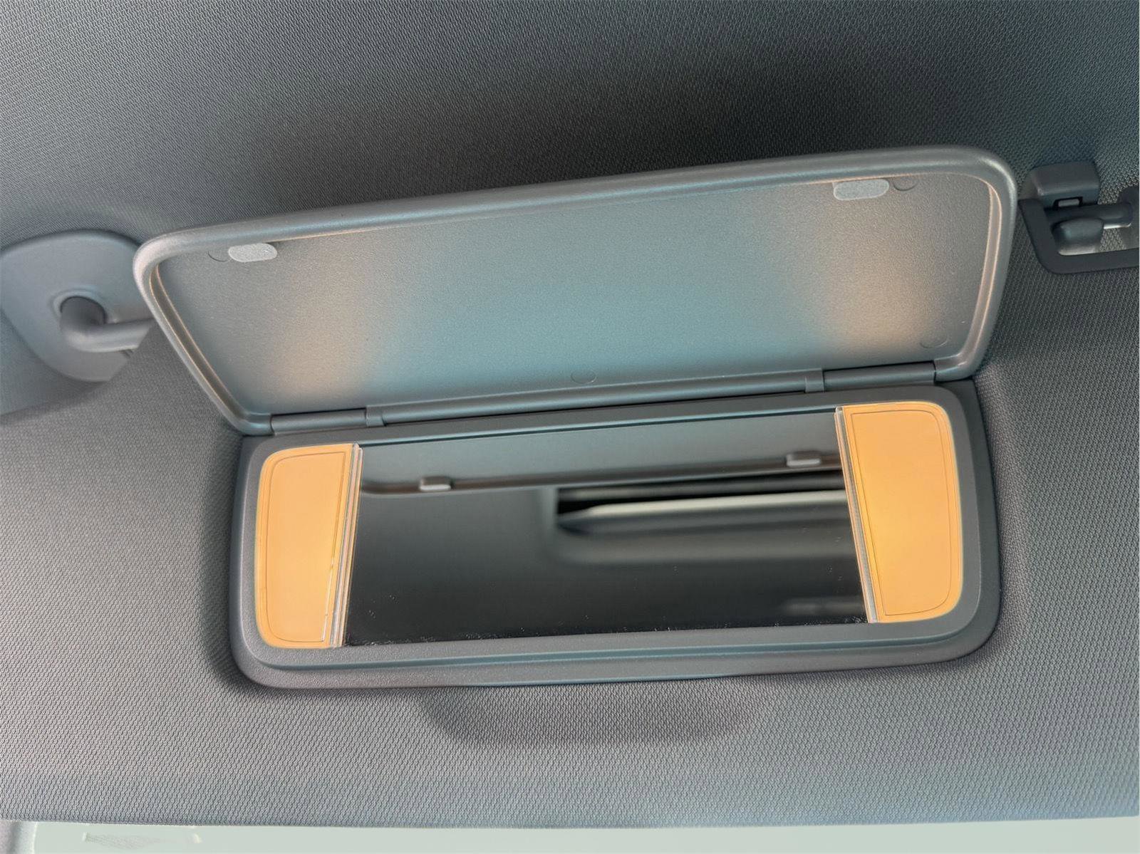 Used 2025 GMC Sierra 2500 Denali image 31