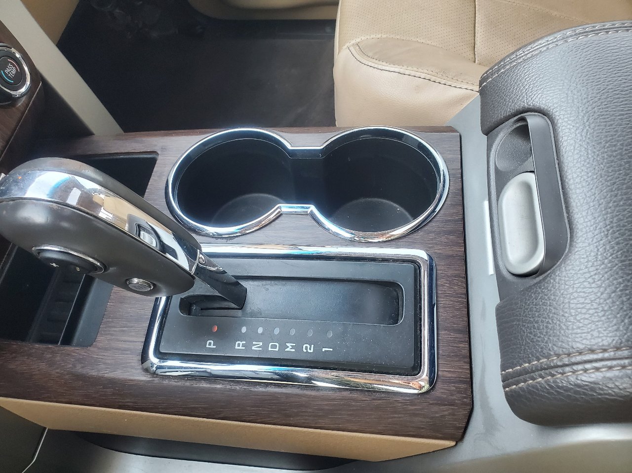 Used 2014 Ford F150 Lariat w/ Equipment Group 502A Luxury image 53