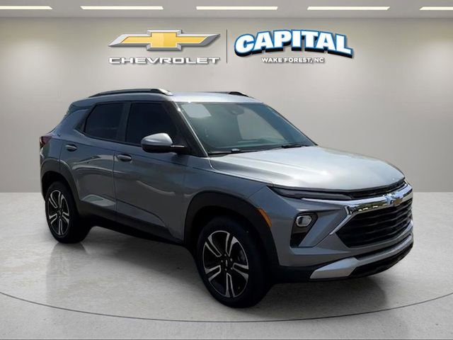 Used 2024 Chevrolet TrailBlazer LT w/ LT Cold Weather Package image 8