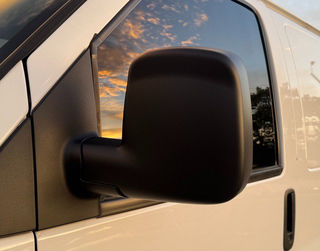 Used 2013 Chevrolet Express 2500 RWD image 27